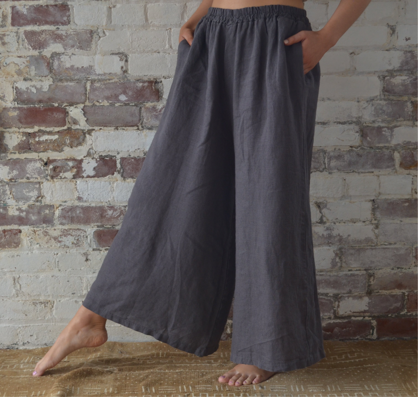 100% Italian Linen Wide Leg Pant with Pockets