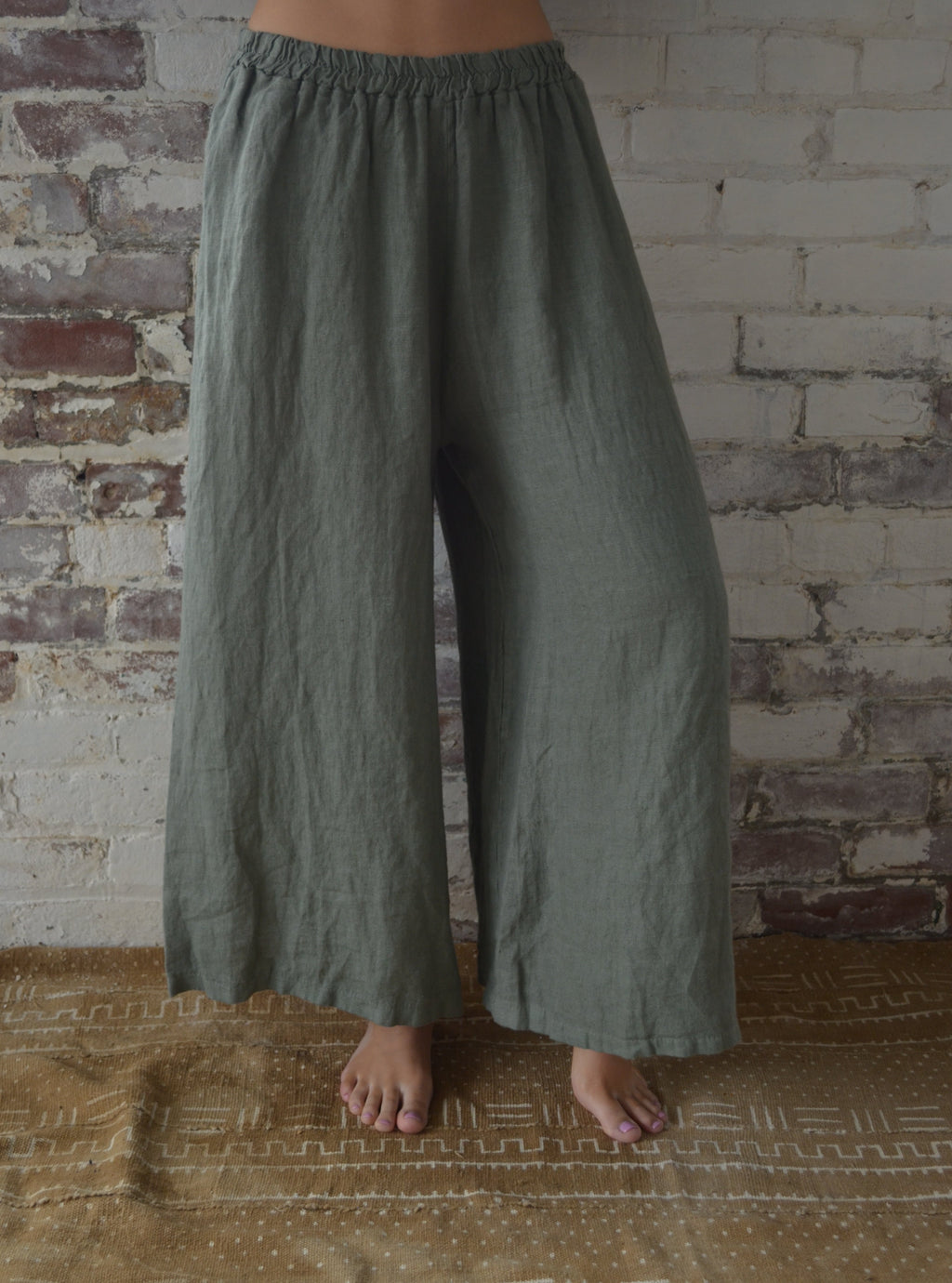 Crop Wide Leg Pant with Pockets