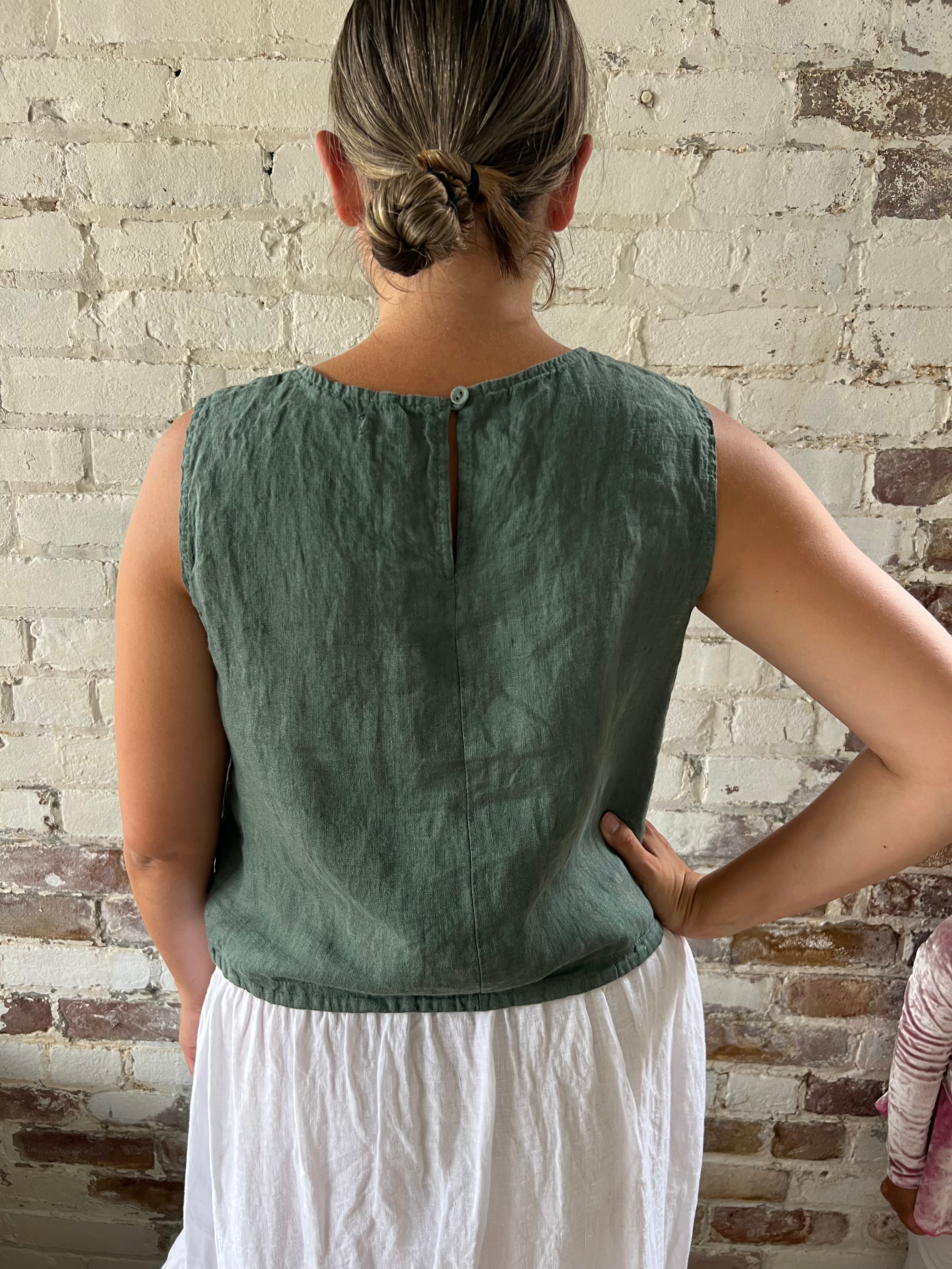 Linen Tank Adjustable Botton