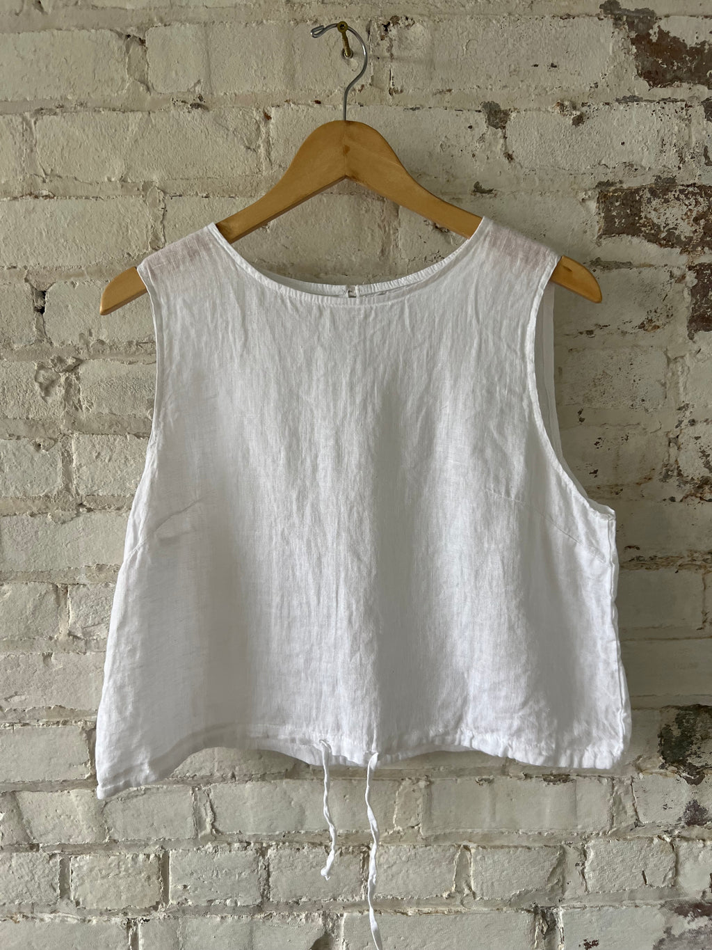 Linen Tank Adjustable Botton