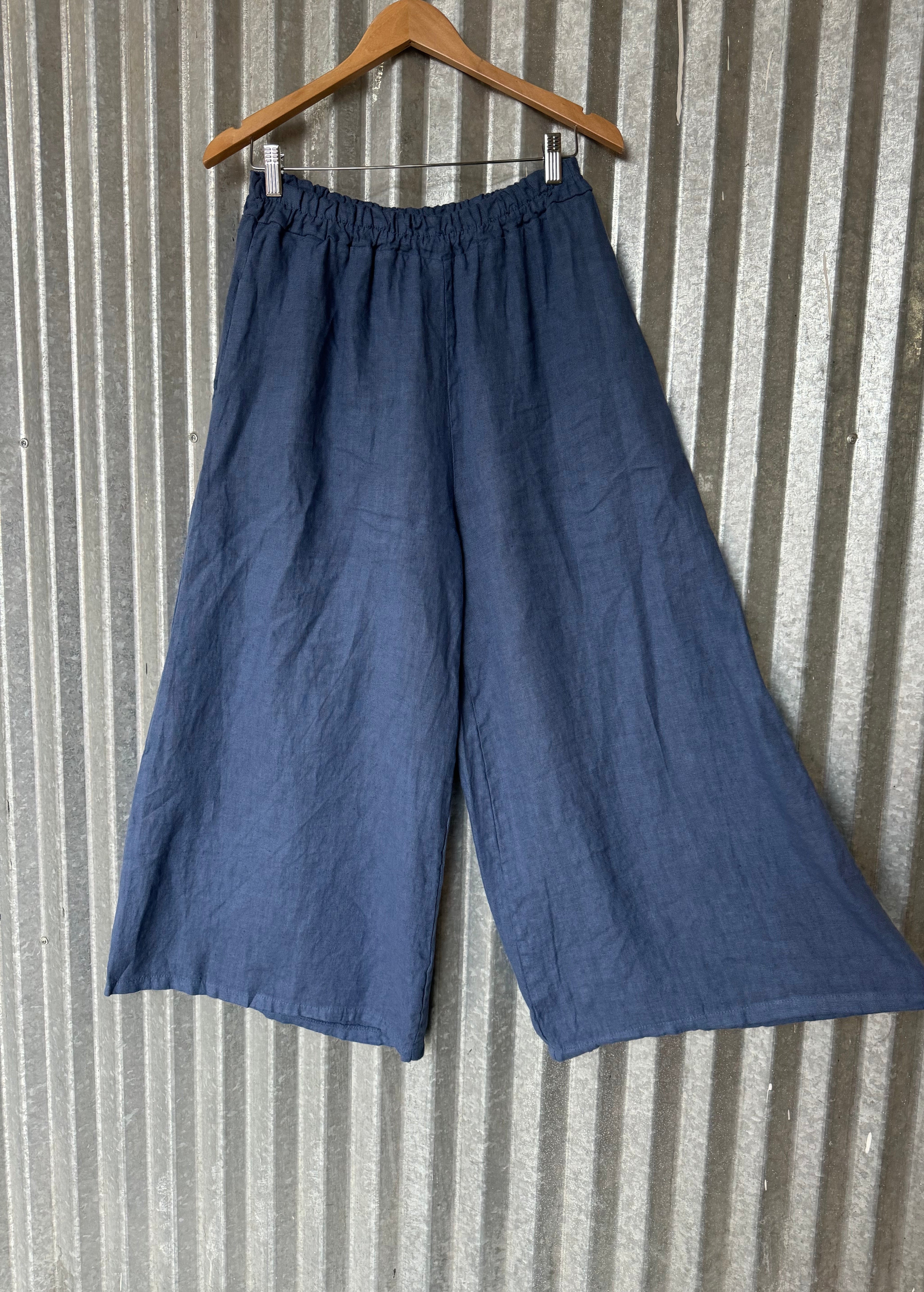 Crop Wide Leg Pant with Pockets