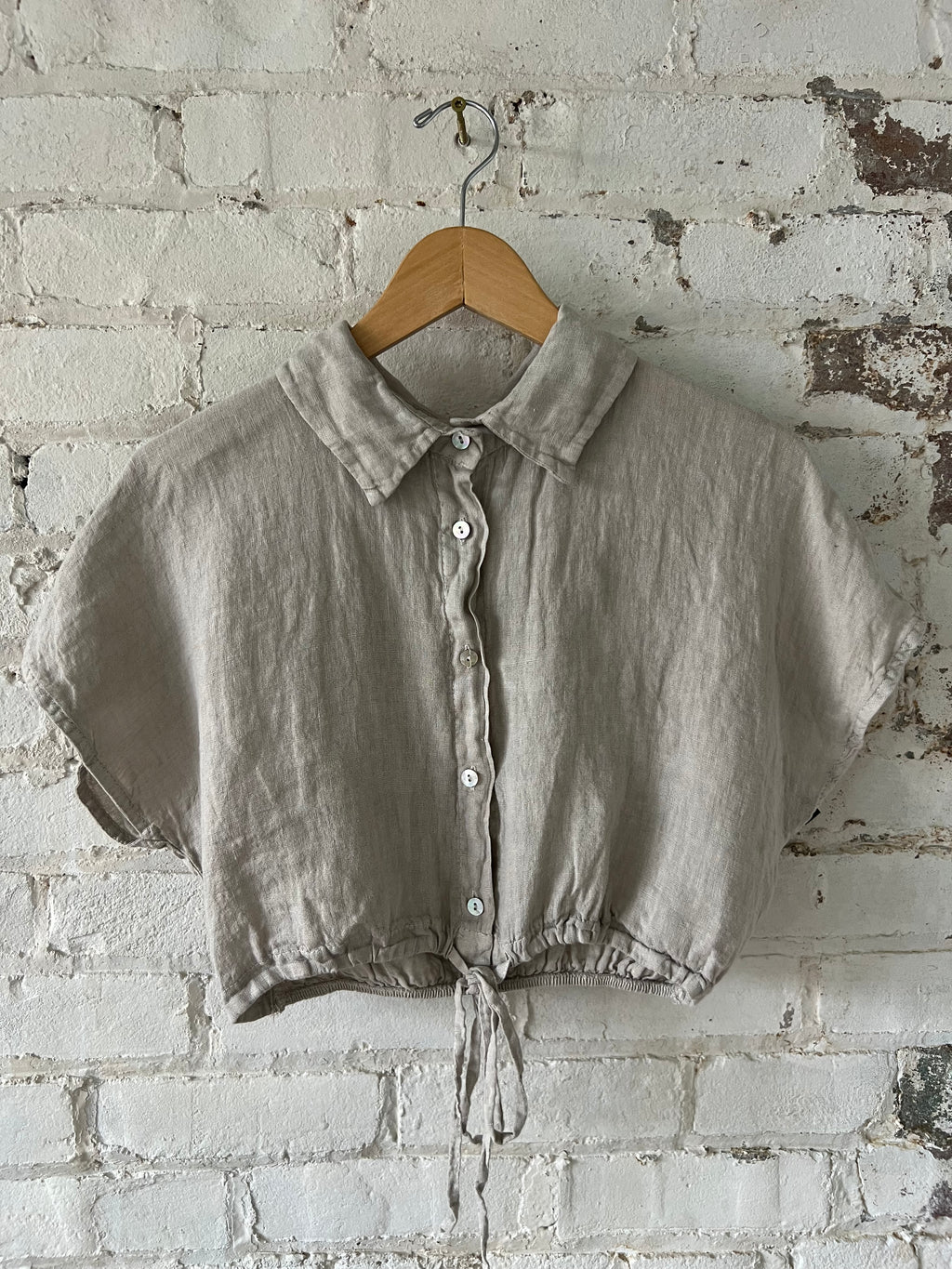 Linen Collar Button Crop